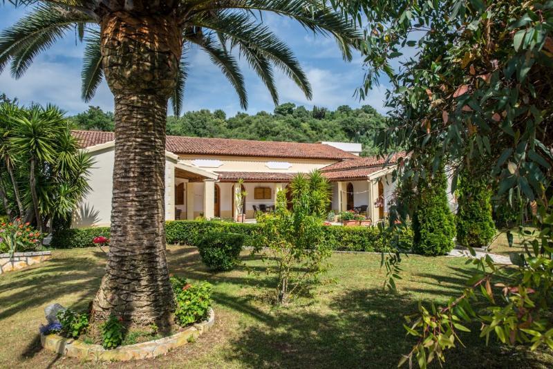 Villa Violetta Acharavi  Exterior foto